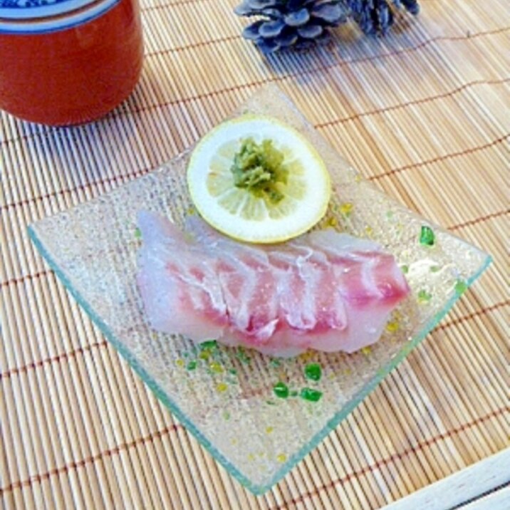 柚子胡椒＆レモンで食す☆「黒鯛のお造り」